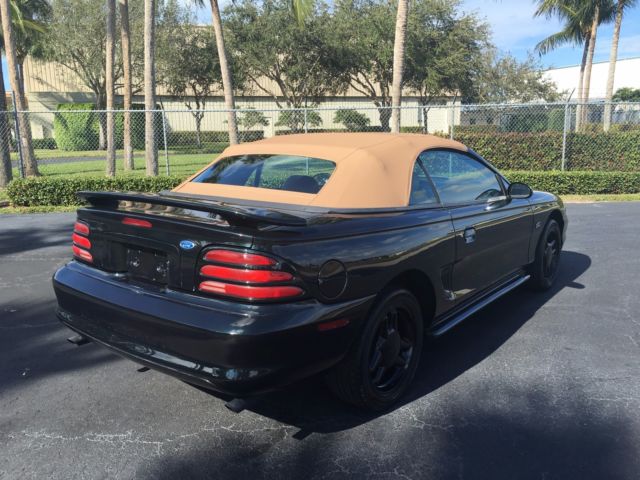1994 Ford Mustang GT - photo 10