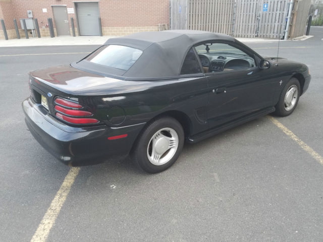 1994 Ford Mustang V6 - photo 3