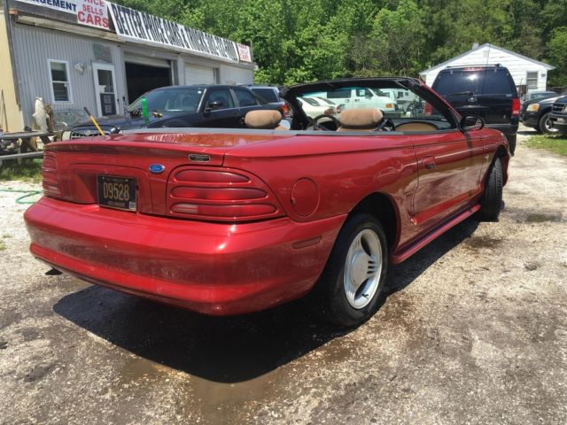1994 Ford Mustang Base - photo 4