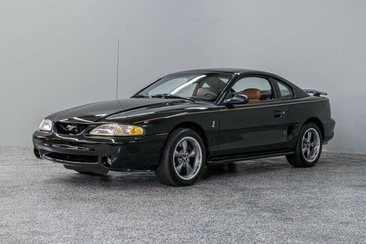 1994 Ford Mustang Cobra 135873 Miles Black Coupe 5.0 L 5-Spd Manual 1994 Ford Mustang Cobra