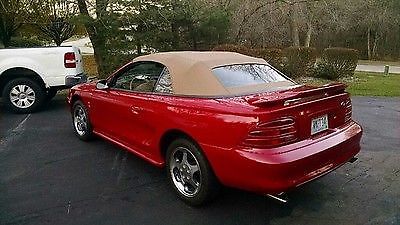 1994 Ford Mustang Cobra Convertible 2-Door - photo 2