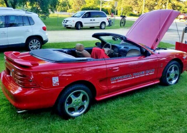 1994 Ford Mustang Cobra SVT Convertible Pace Car - photo 2