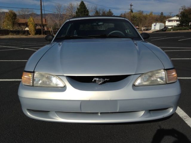 1994 Ford Mustang Base Convertible 2-Door - photo 2