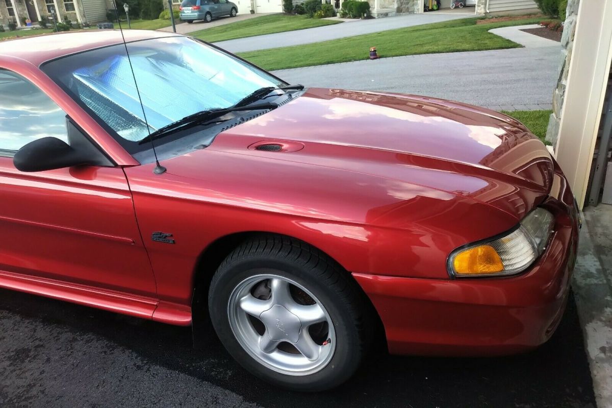 1994 Ford Mustang GT - photo 3
