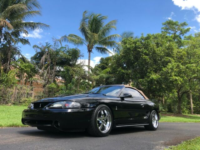 1994 Ford Mustang