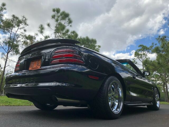 1994 Ford Mustang - photo 10