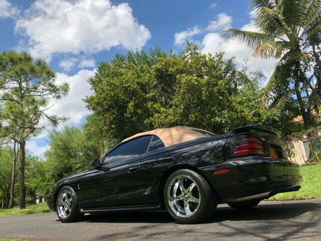 1994 Ford Mustang - photo 3