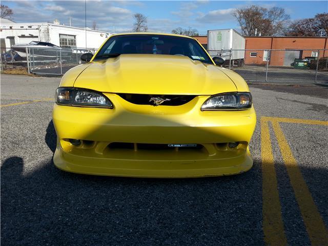1994 Ford Mustang GT - photo 3