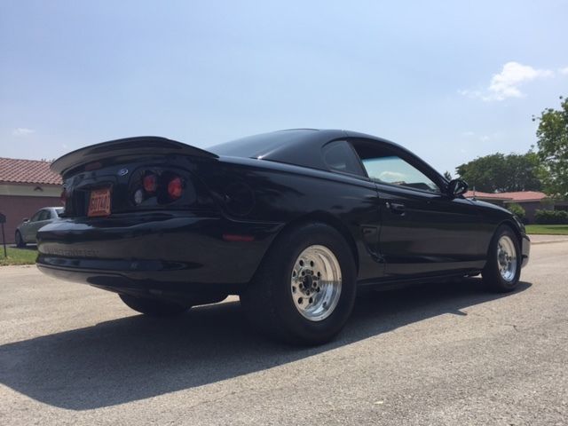 1994 Ford Mustang GT - photo 10