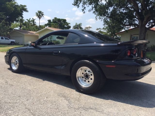 1994 Ford Mustang GT - photo 11