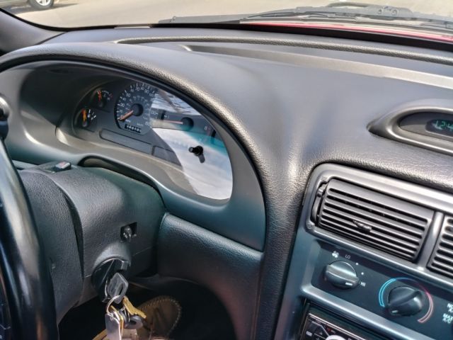 1994 Ford Mustang GT - photo 13