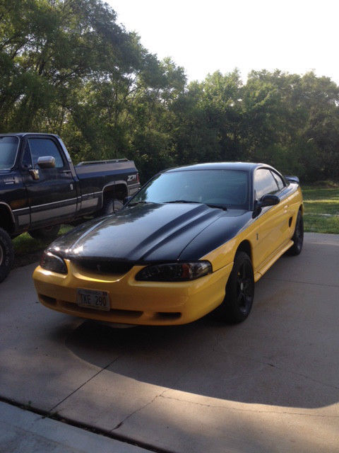 1994 Ford Mustang GT - photo 2