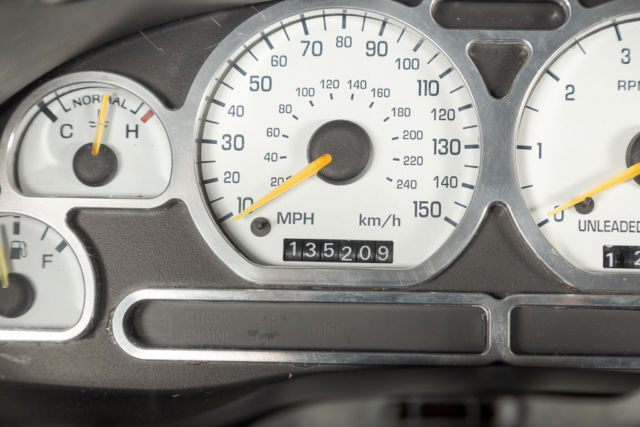 1994 Ford Mustang GT convertible - photo 6