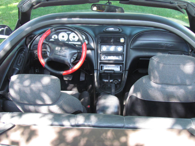 1994 Ford Mustang GT Convertible 2-Door - photo 5