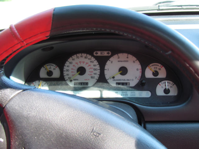 1994 Ford Mustang GT Convertible 2-Door - photo 8