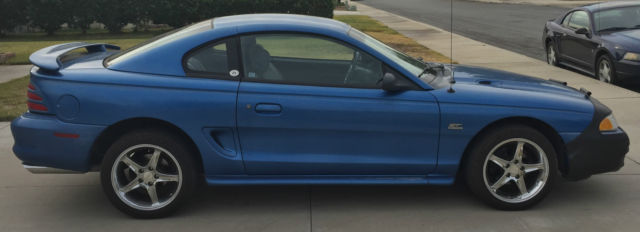 1994 Ford Mustang GT - photo 2