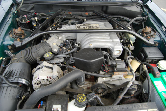 1994 Ford Mustang GT - photo 9