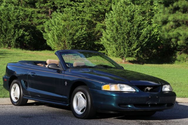 1994 Ford Mustang