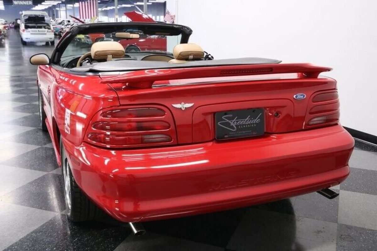 1994 Ford Mustang SVT Cobra Indy 500 Pace Car Edition - photo 11