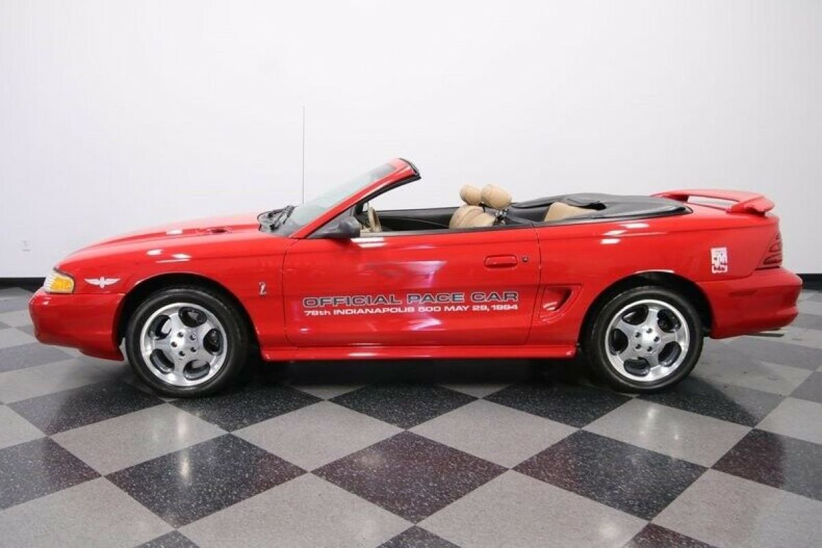 1994 Ford Mustang SVT Cobra Indy 500 Pace Car Edition - photo 8