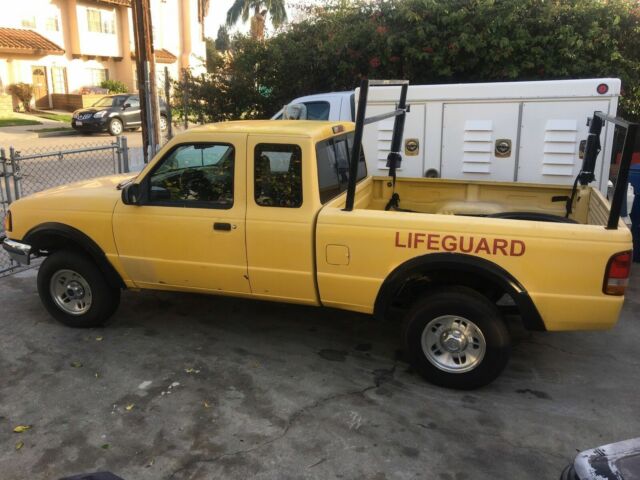 1994 Ford Ranger 4X4 Ex CALIFORNIA LIFEGUARD RESCUE TRUCK MANUAL - photo 2