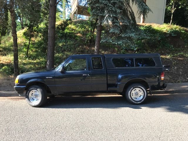 1994 Ford Ranger Splash Extended Cab Pickup 2-Door - photo 2