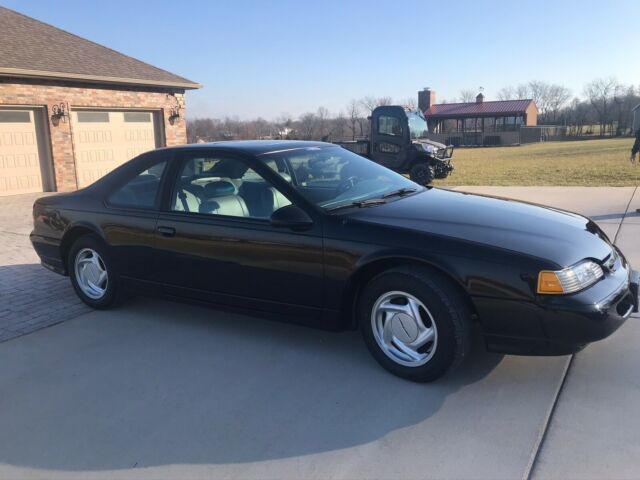 1994 Ford Thunderbird - photo 6
