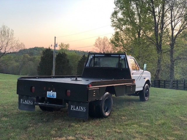 1994 Ford F-350 SuperDuty - photo 2