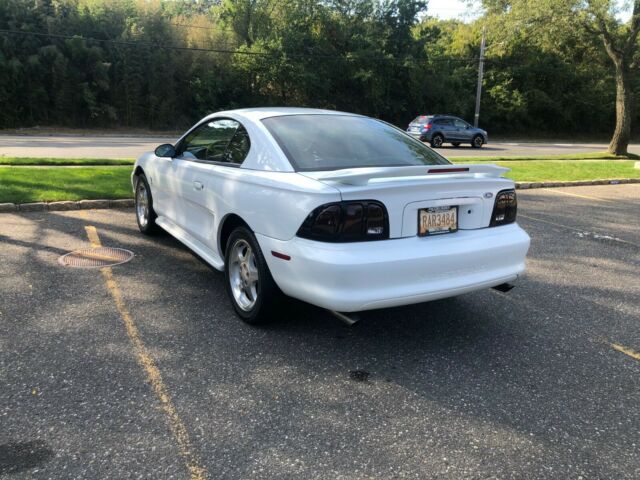 1994 Ford Mustang SVT Cobra - photo 5