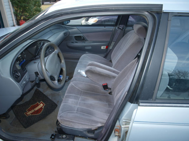 1994 Ford Taurus - photo 10
