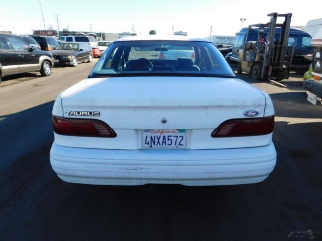 1994 Ford Taurus - photo 4
