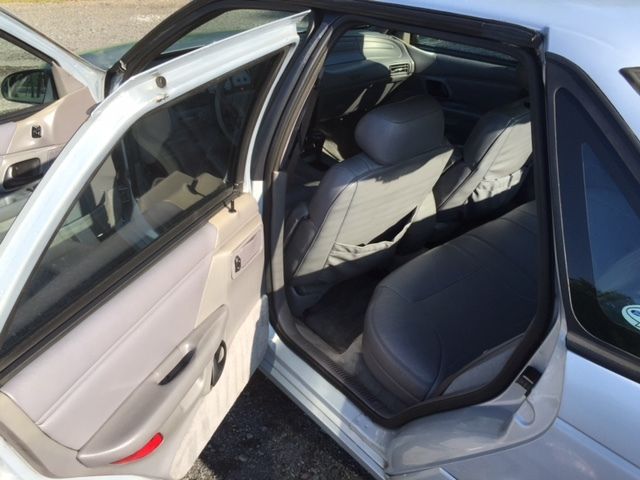 1994 Ford Taurus SHO - photo 12