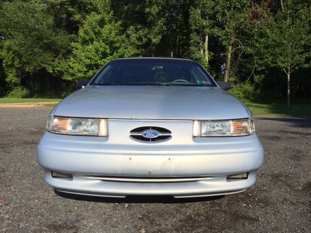 1994 Ford Taurus SHO - photo 8