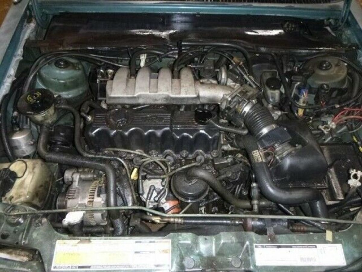 1994 Ford Tempo GL 4dr Sedan - photo 7