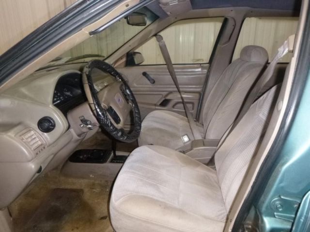 1994 Ford Tempo GL SEDAN - photo 8