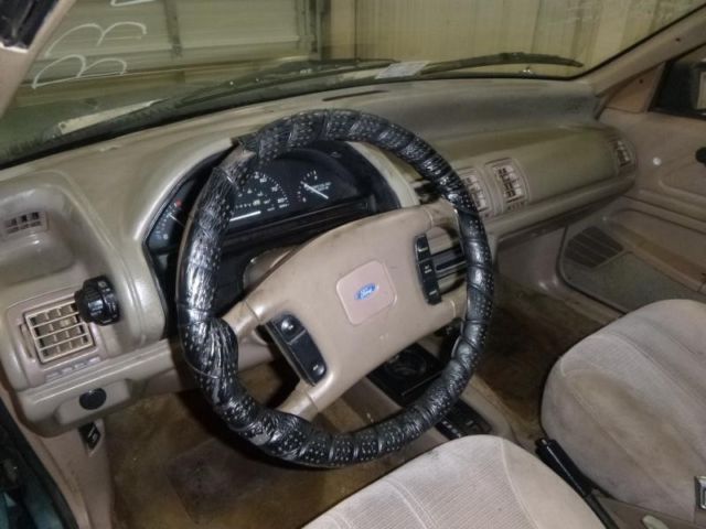 1994 Ford Tempo GL SEDAN - photo 9