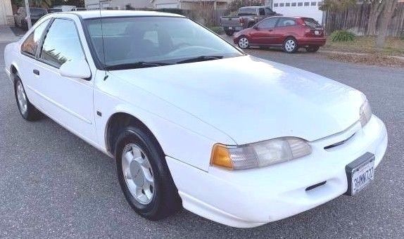 1994 Ford Thunderbird 95K Miles Daily Driver - CLEAN - V8 TURN KEY NO RESERVE! 1994 Ford Thunderbird Coupe