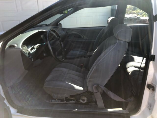 1994 Ford Thunderbird Coupe - photo 4