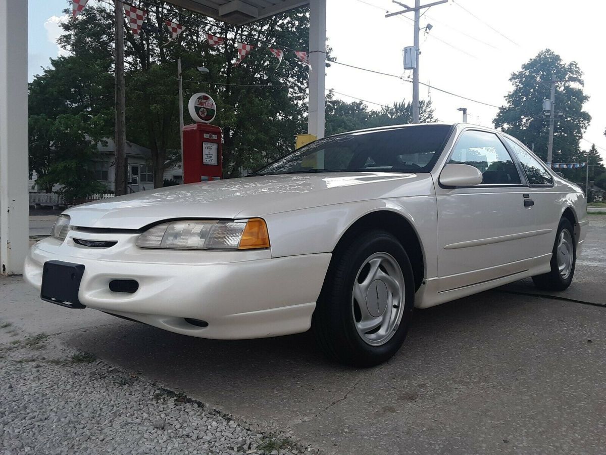 1994 Ford Thunderbird - photo 4