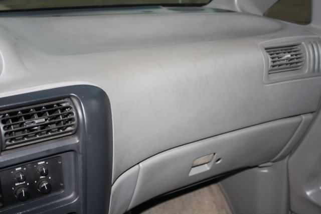 1994 Ford Aerostar - photo 9