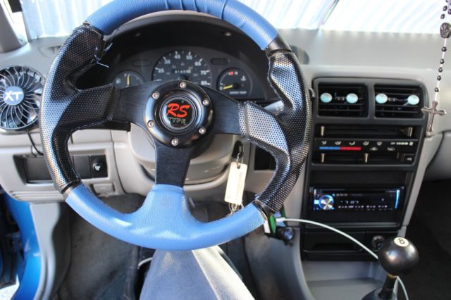 1994 Geo Metro Hatchback - photo 6