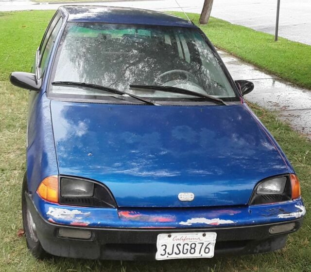 1994 Geo Metro 4 door hatchback