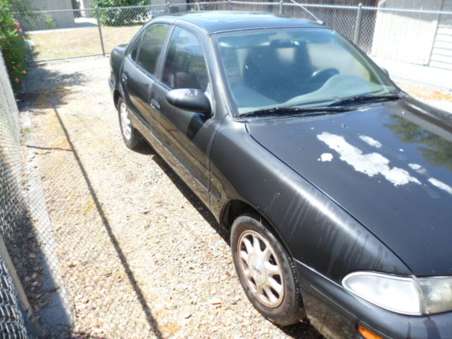 1994 Chevrolet Prizm black - photo 3