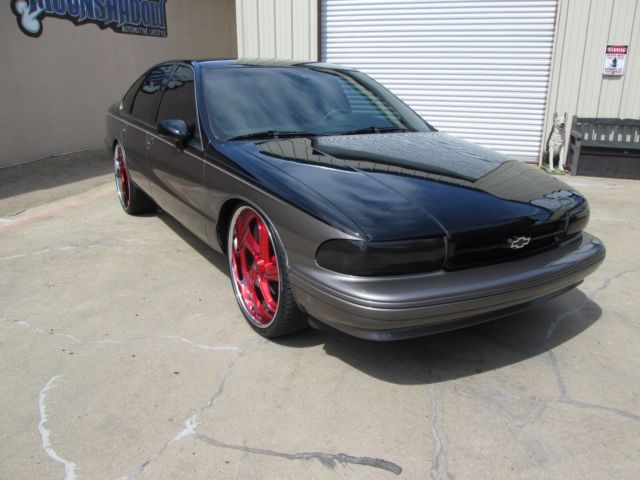 1994 Chevrolet Impala SS Sedan 4-Door - photo 3
