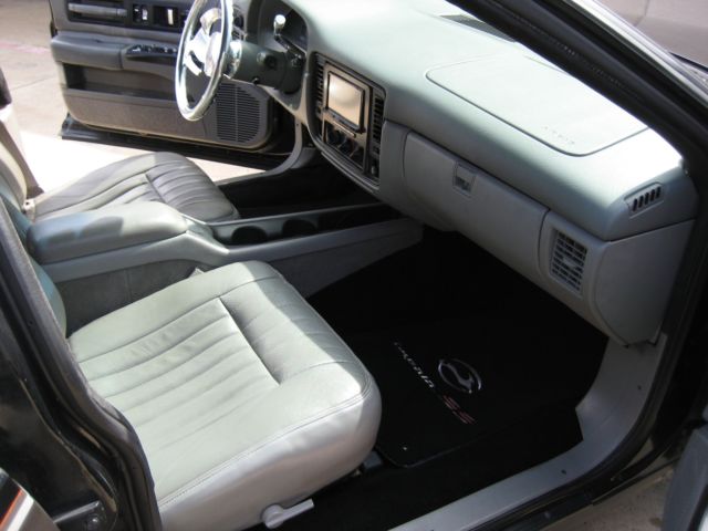 1994 Chevrolet Impala SS Sedan 4-Door - photo 9