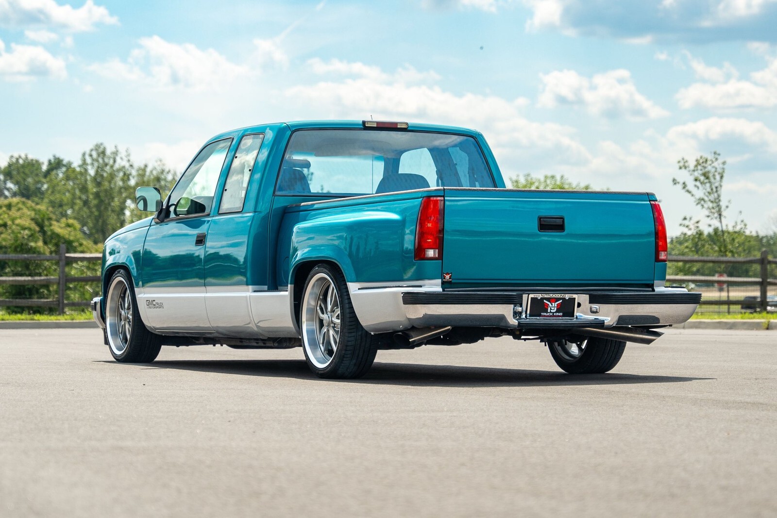 1994 GMC Sierra 1500 Club Cpe 141.5" WB - photo 3