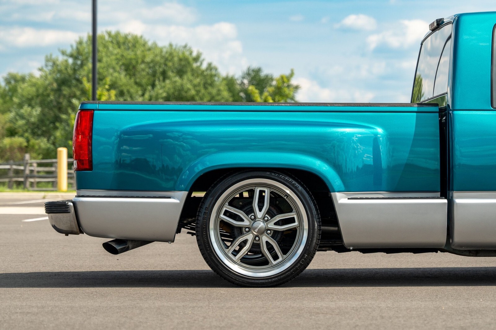 1994 GMC Sierra 1500 Club Cpe 141.5" WB - photo 9