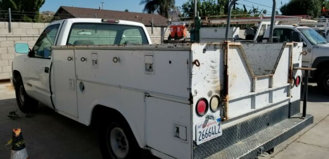1994 Chevrolet C2500 - photo 4