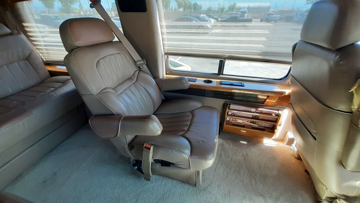 1994 GMC G2500 G2500 Vandura Choo Choo Customs - photo 12
