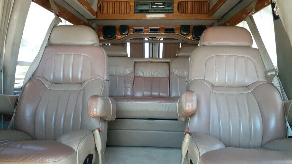 1994 GMC G2500 G2500 Vandura Choo Choo Customs - photo 13